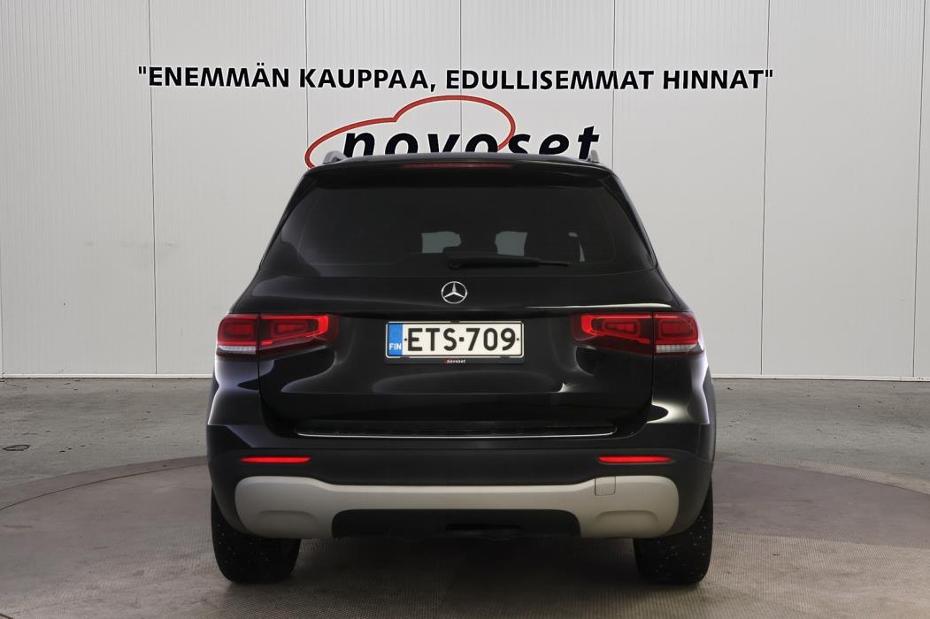 MERCEDES-BENZ GLB 2021