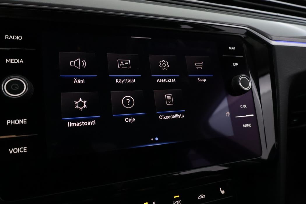 VOLKSWAGEN Passat 2021