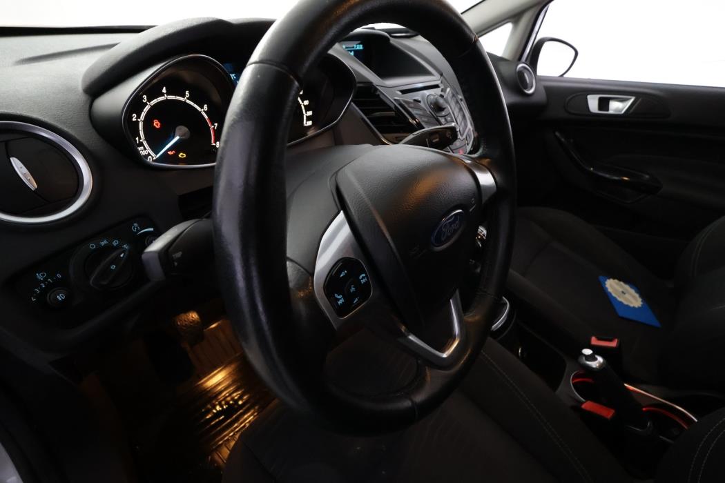 FORD Fiesta 2014
