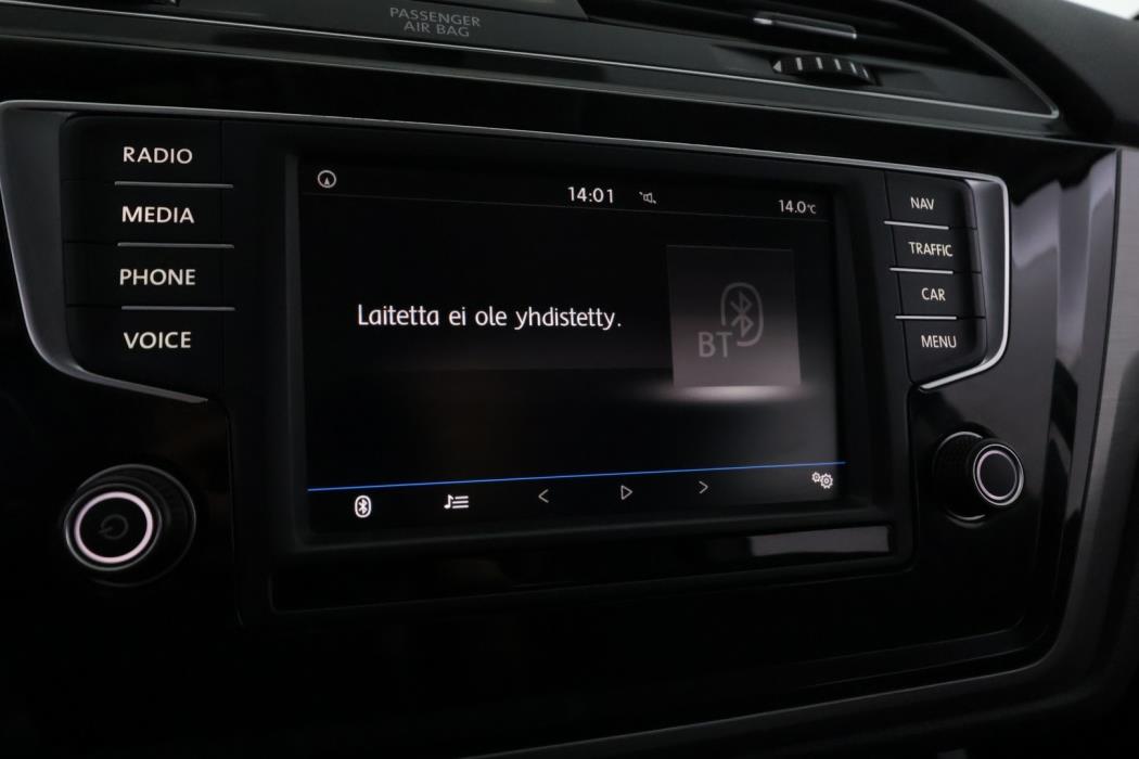 VOLKSWAGEN Touran 2017