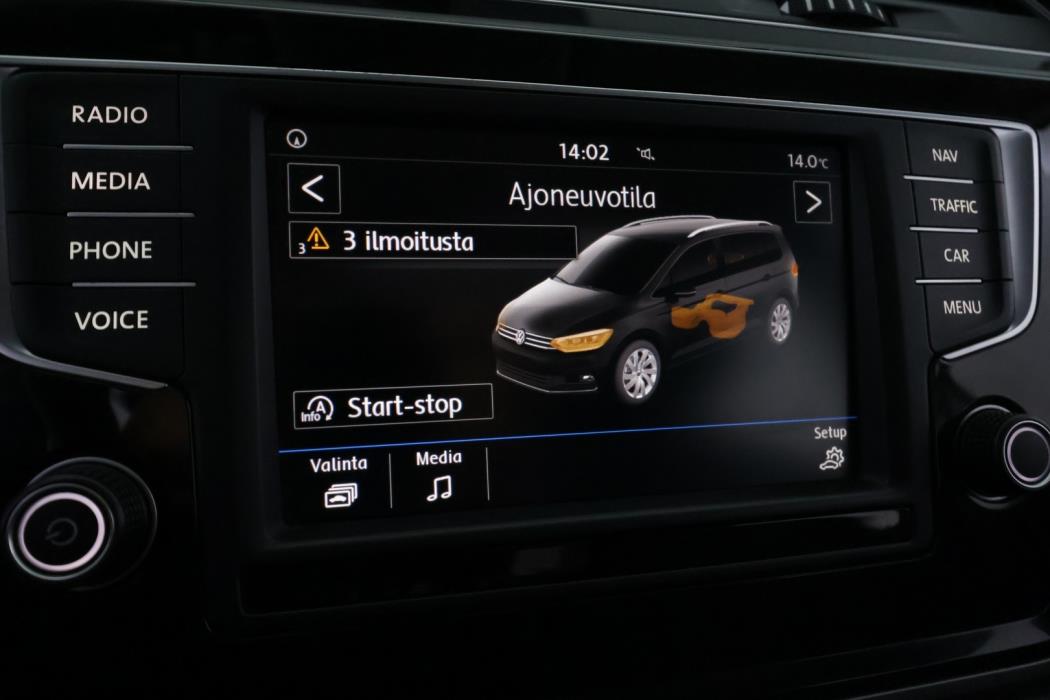 VOLKSWAGEN Touran 2017