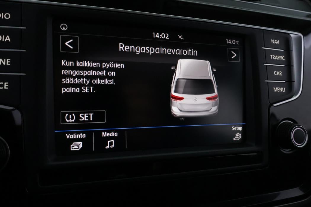 VOLKSWAGEN Touran 2017