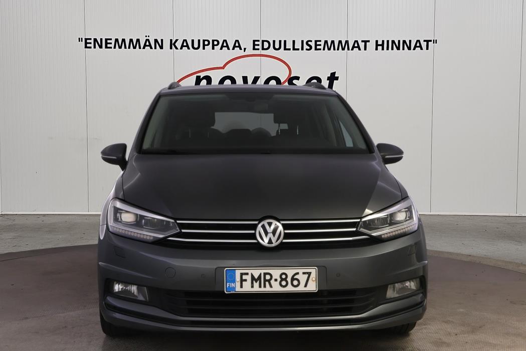 VOLKSWAGEN Touran 2017