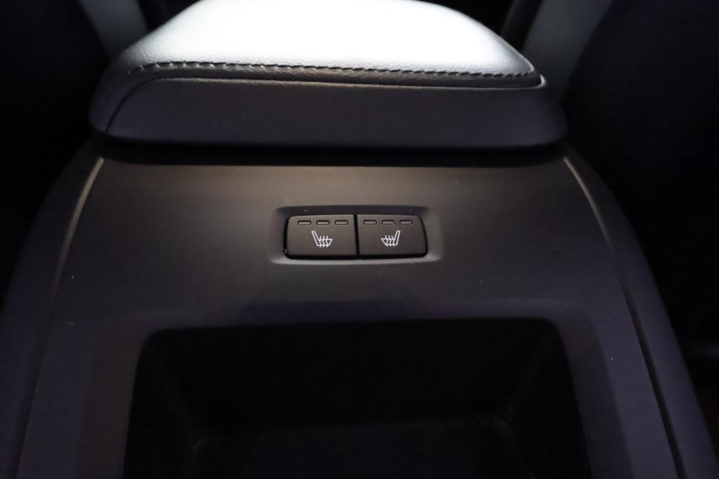 VOLVO V60 2023