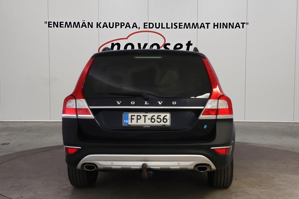 VOLVO XC70 2016