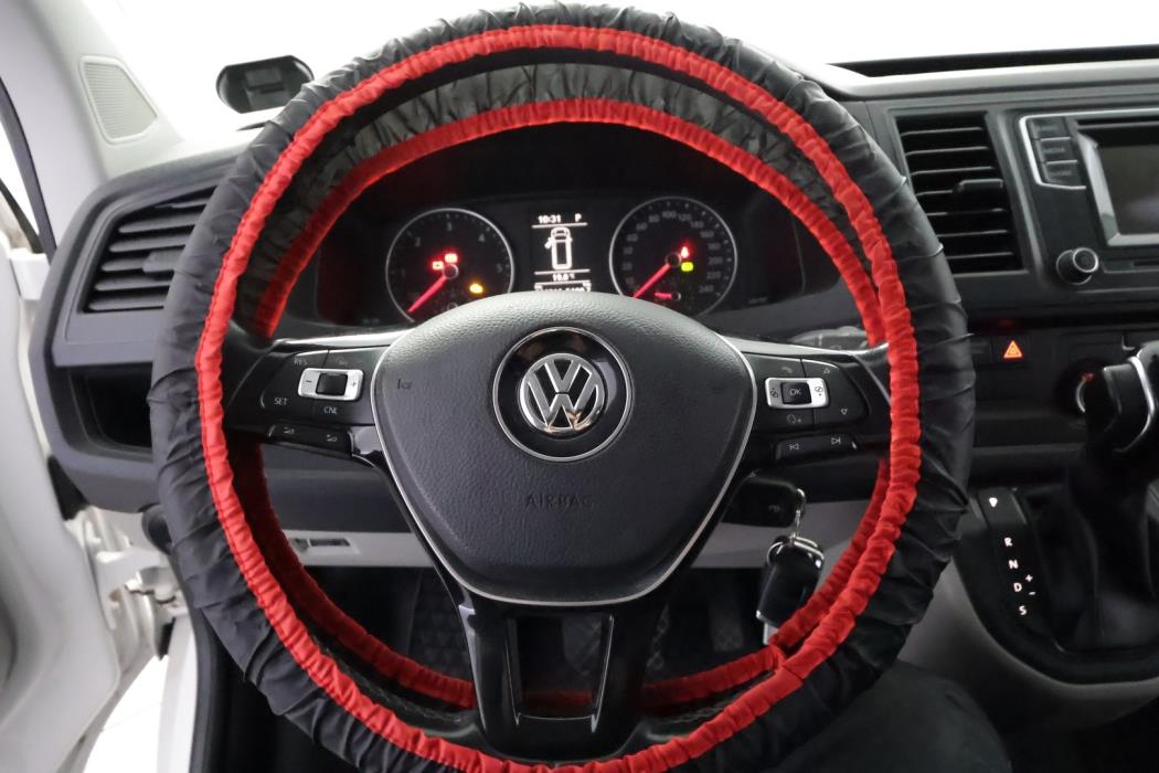 VOLKSWAGEN Transporter 2017