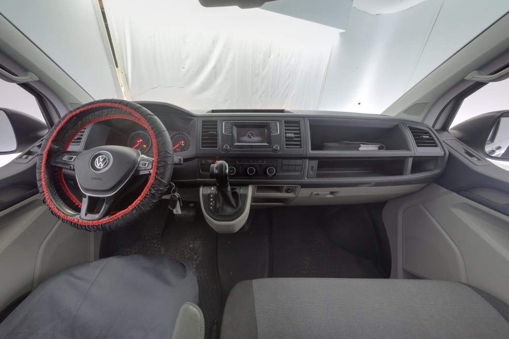 VOLKSWAGEN Transporter 2017