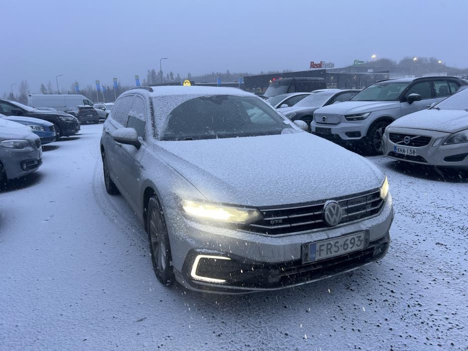 VOLKSWAGEN Passat 2020