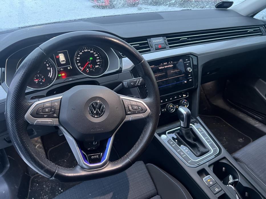 VOLKSWAGEN Passat 2020