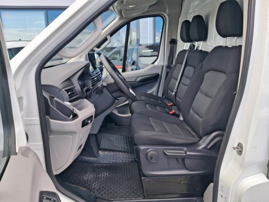 MAXUS E-DELIVER 9 2023