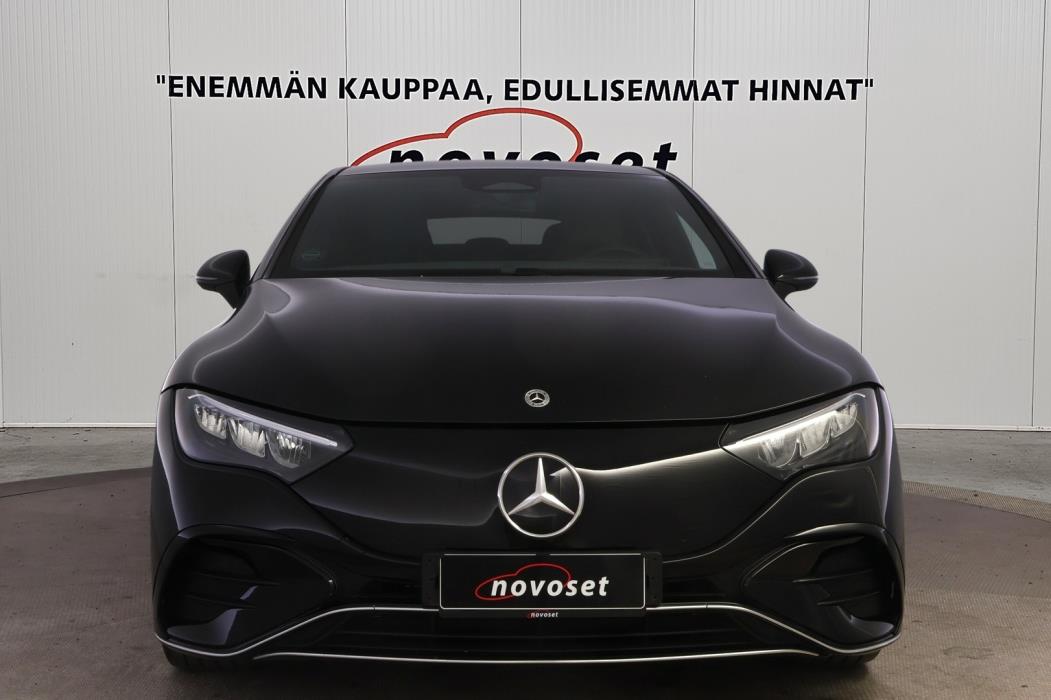 MERCEDES-BENZ EQE 2025