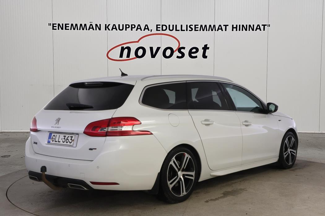 PEUGEOT 308 2015