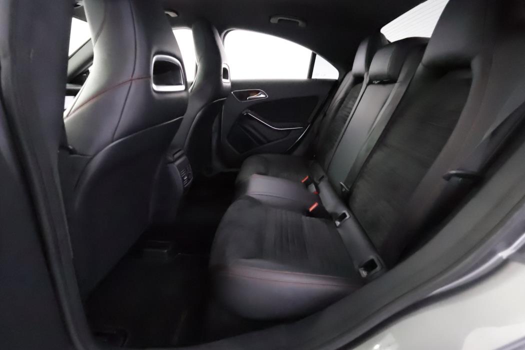 MERCEDES-BENZ CLA 2016