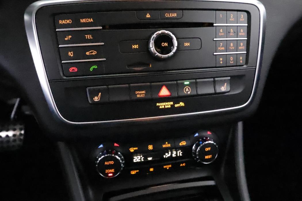 MERCEDES-BENZ CLA 2016