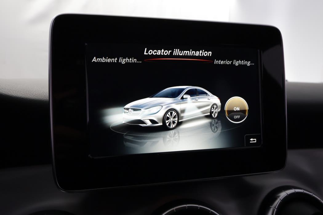 MERCEDES-BENZ CLA 2016