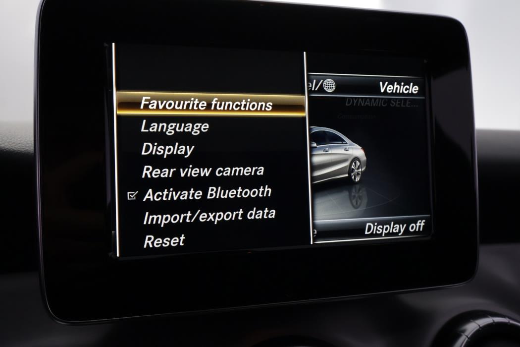 MERCEDES-BENZ CLA 2016