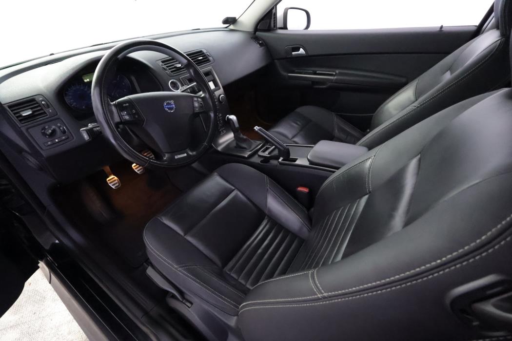 VOLVO C30 2012