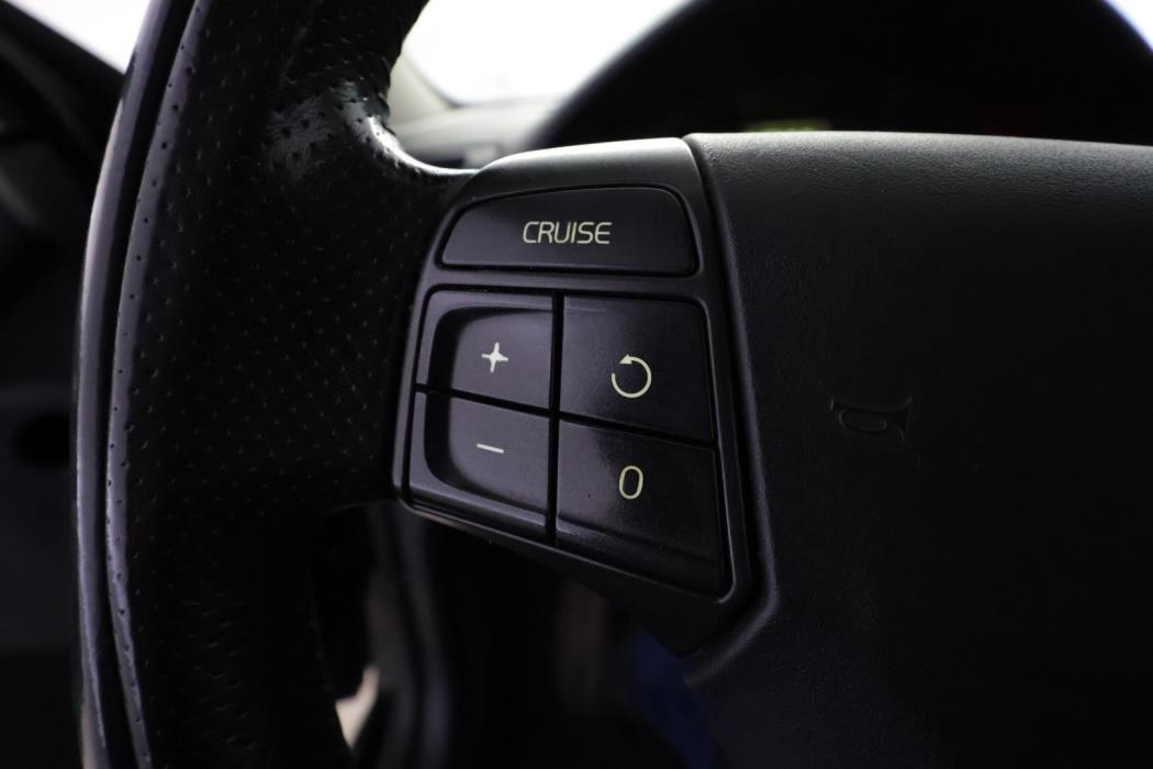 VOLVO C30 2012