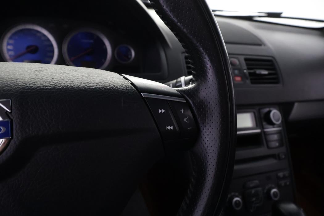 VOLVO XC90 2010