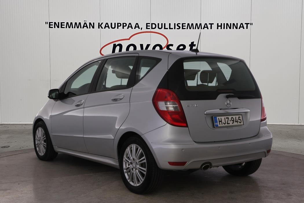 MERCEDES-BENZ A 2009