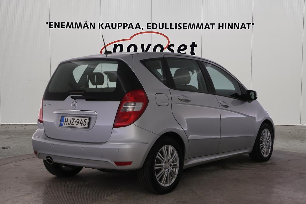 MERCEDES-BENZ A 2009