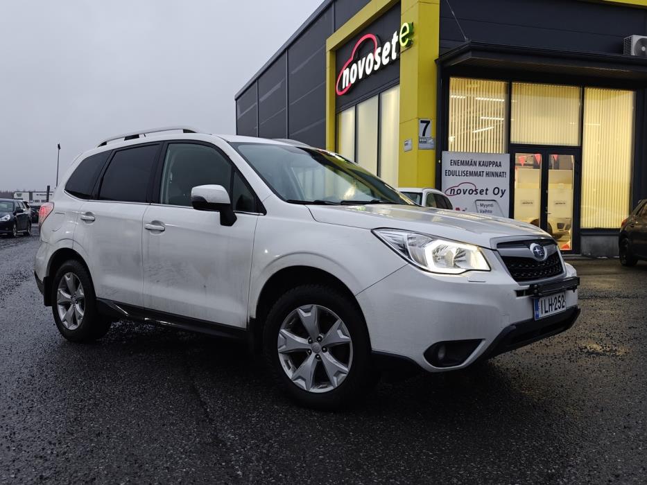 SUBARU Forester 2014