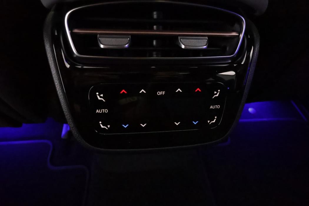 MERCEDES-BENZ EQS 2022