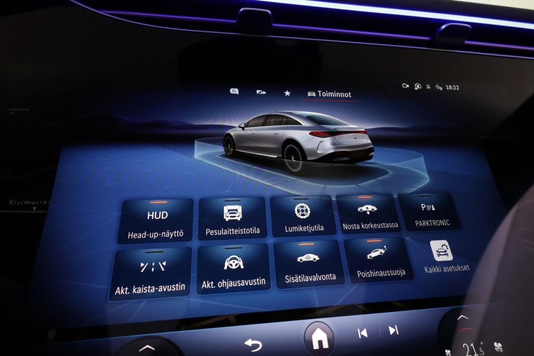MERCEDES-BENZ EQS 2022