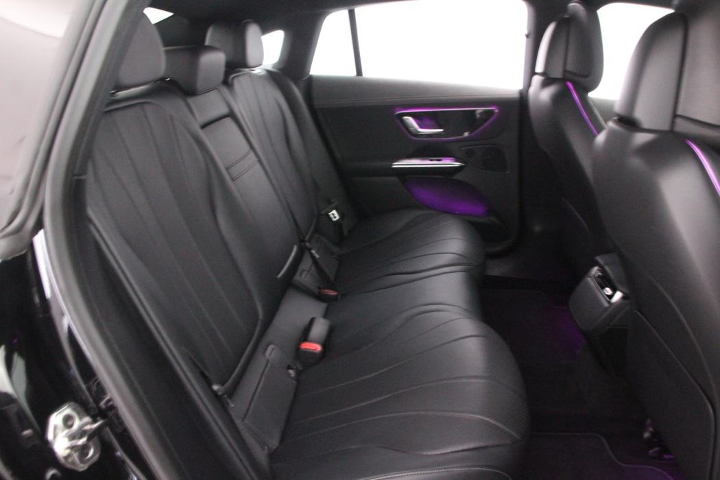 MERCEDES-BENZ EQE 2023