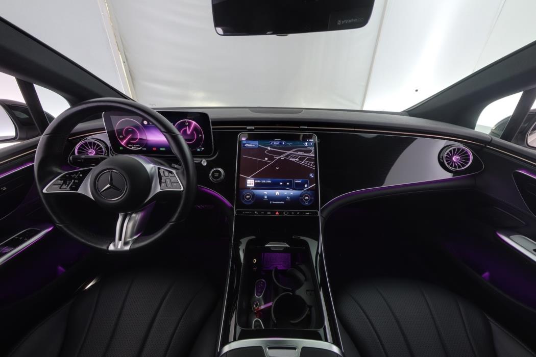 MERCEDES-BENZ EQE 2023