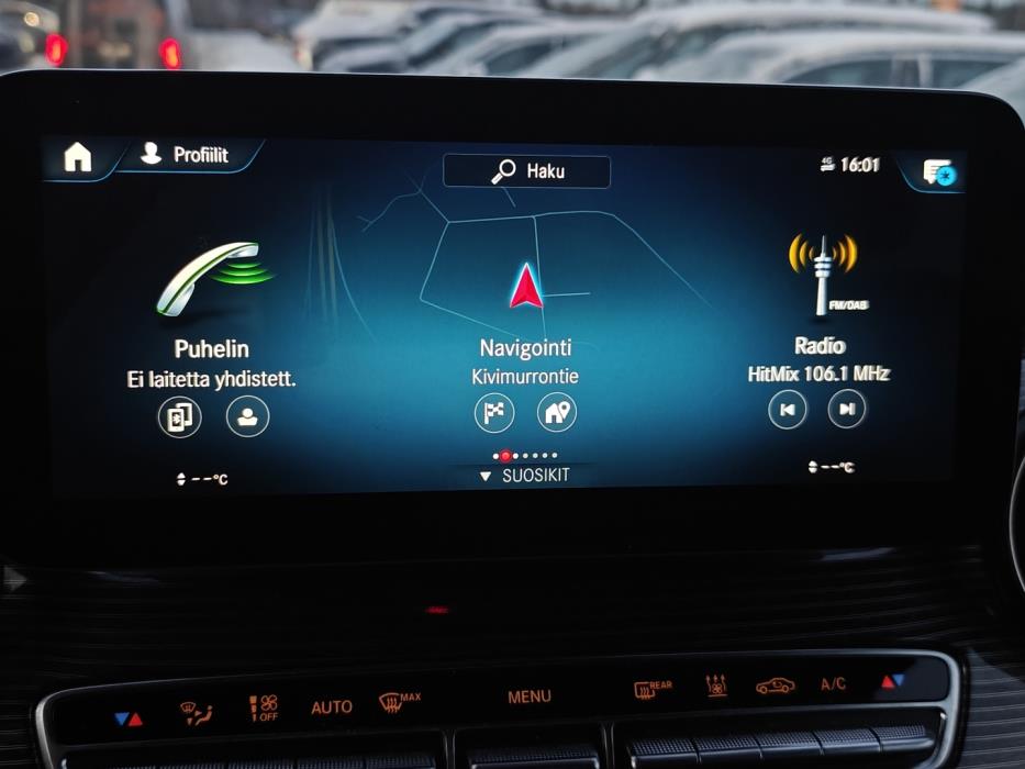 MERCEDES-BENZ EQV 2022