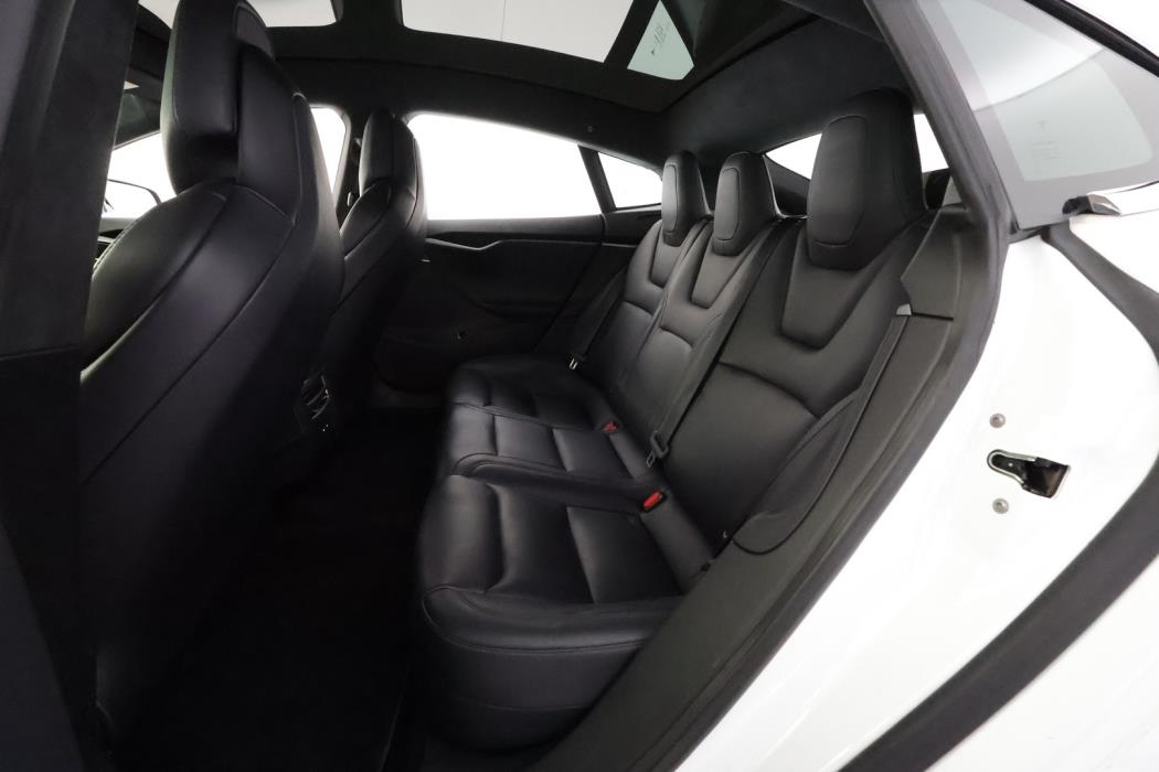 TESLA Model S 2018