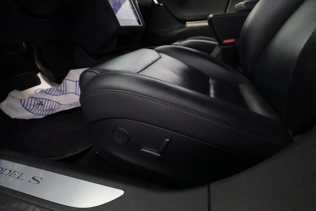 TESLA Model S 2018