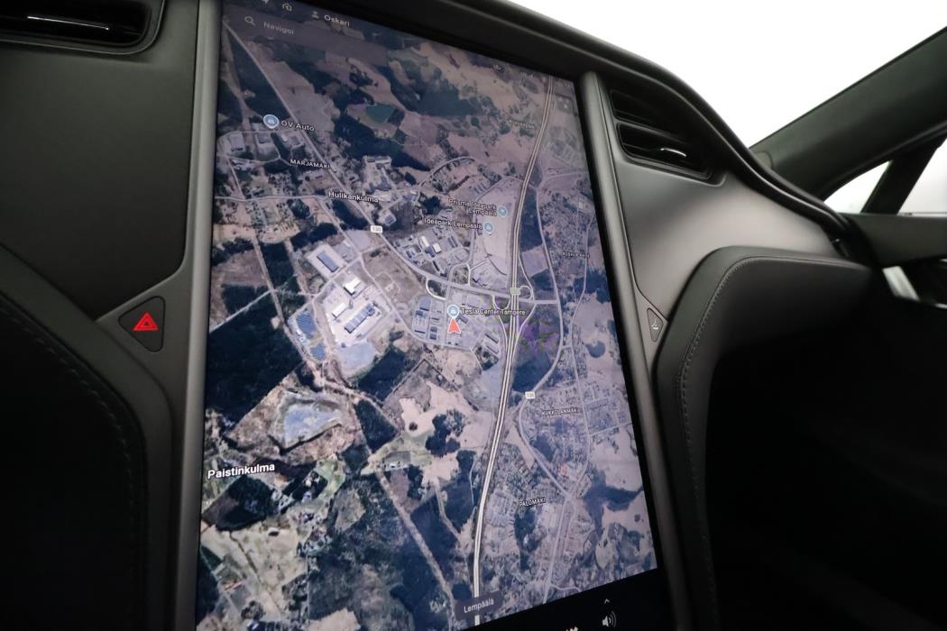 TESLA Model S 2018
