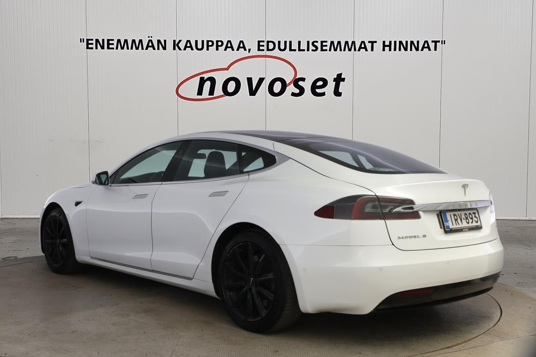 TESLA Model S 2018