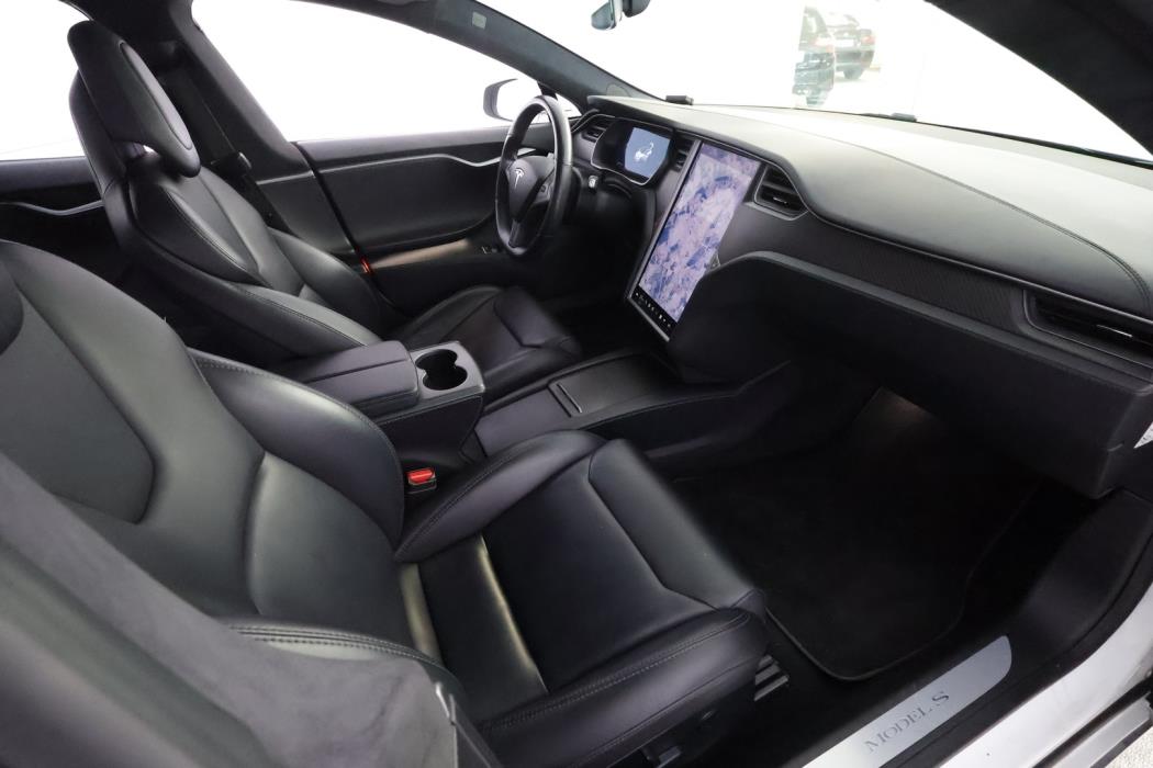 TESLA Model S 2018