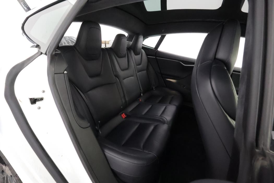 TESLA Model S 2018