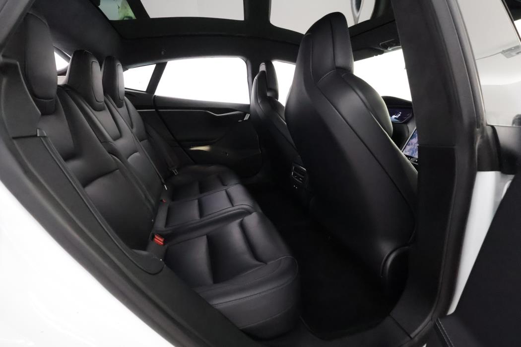 TESLA Model S 2018