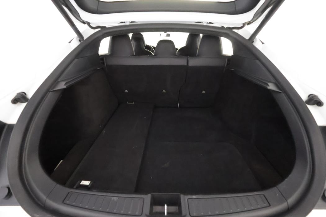 TESLA Model S 2018