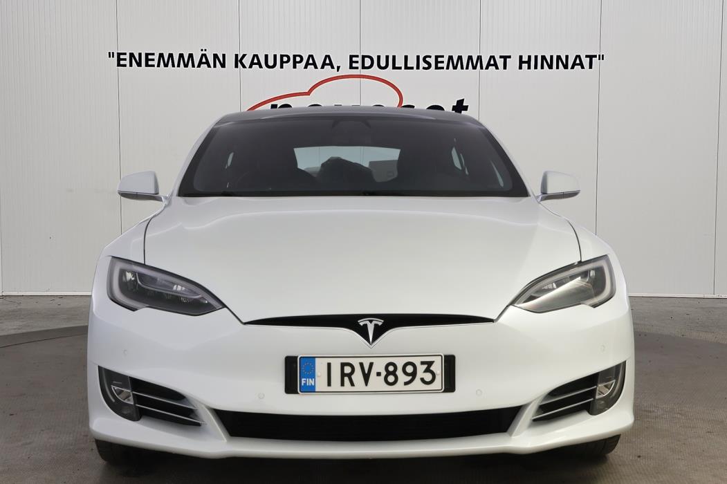TESLA Model S 2018