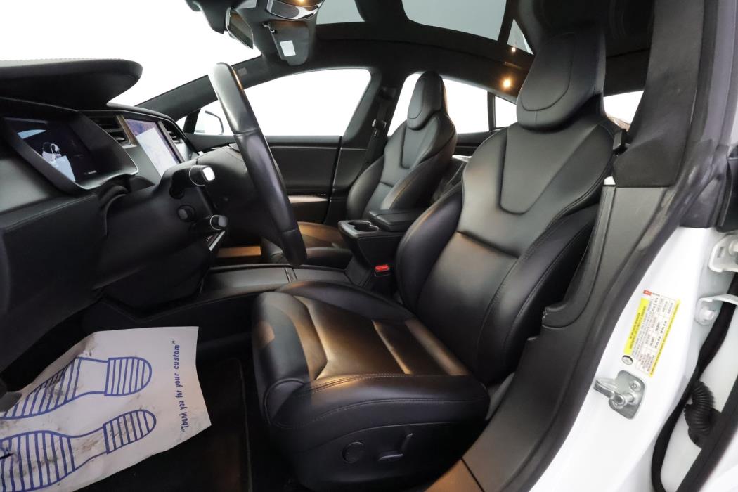 TESLA Model S 2018