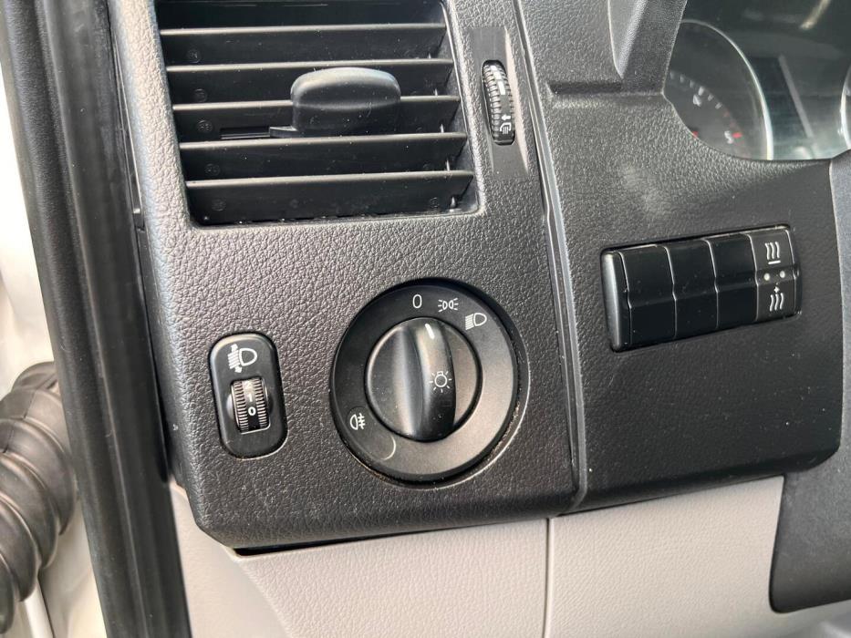 VOLKSWAGEN Crafter 2016