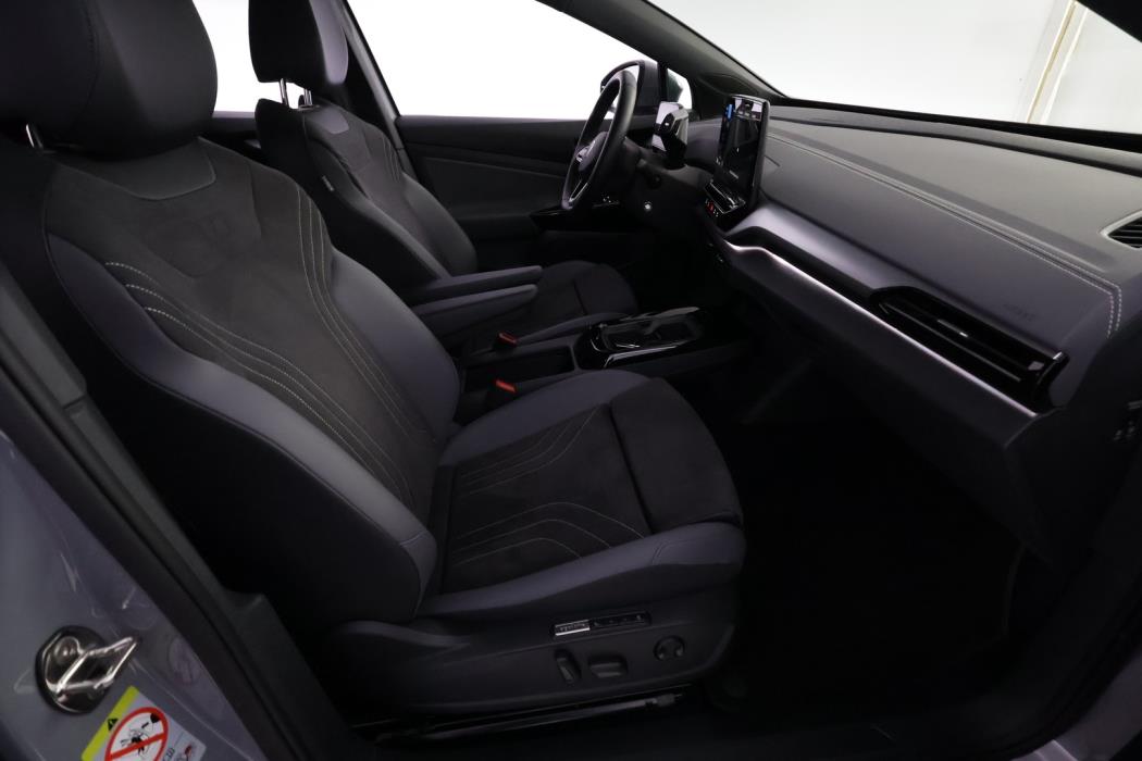 VOLKSWAGEN ID.5 2024