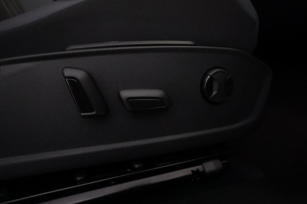 VOLKSWAGEN ID.5 2024