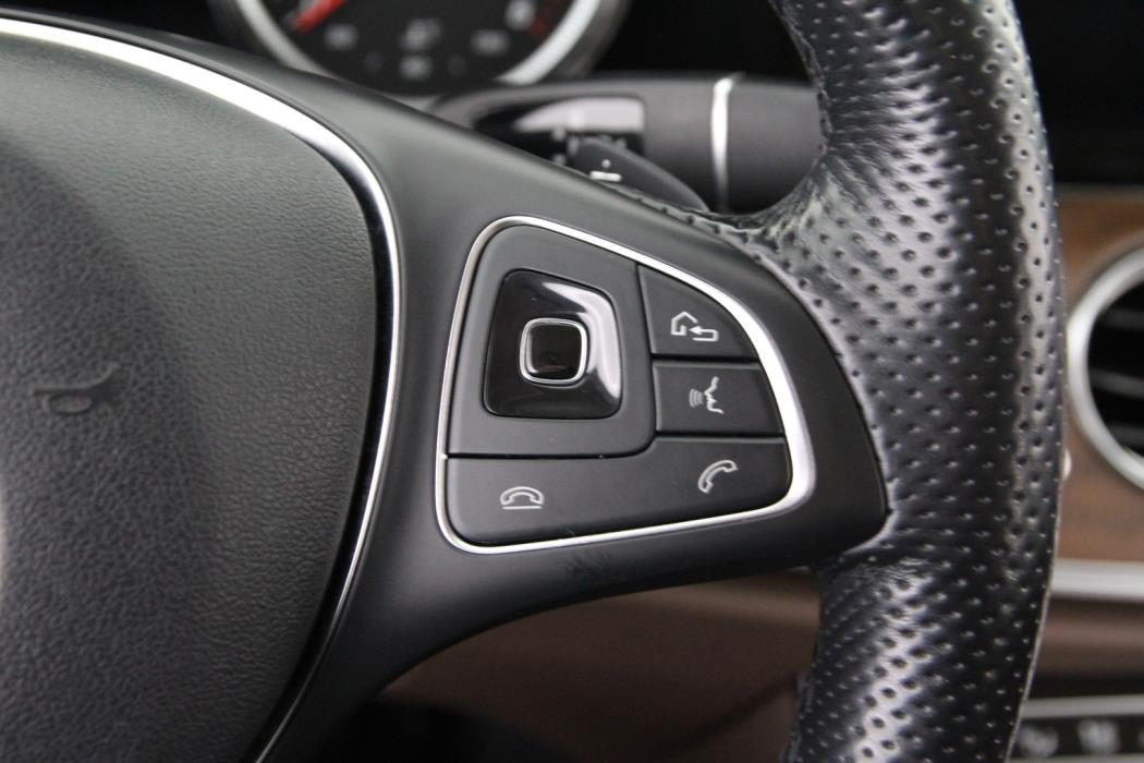 MERCEDES-BENZ E 2018