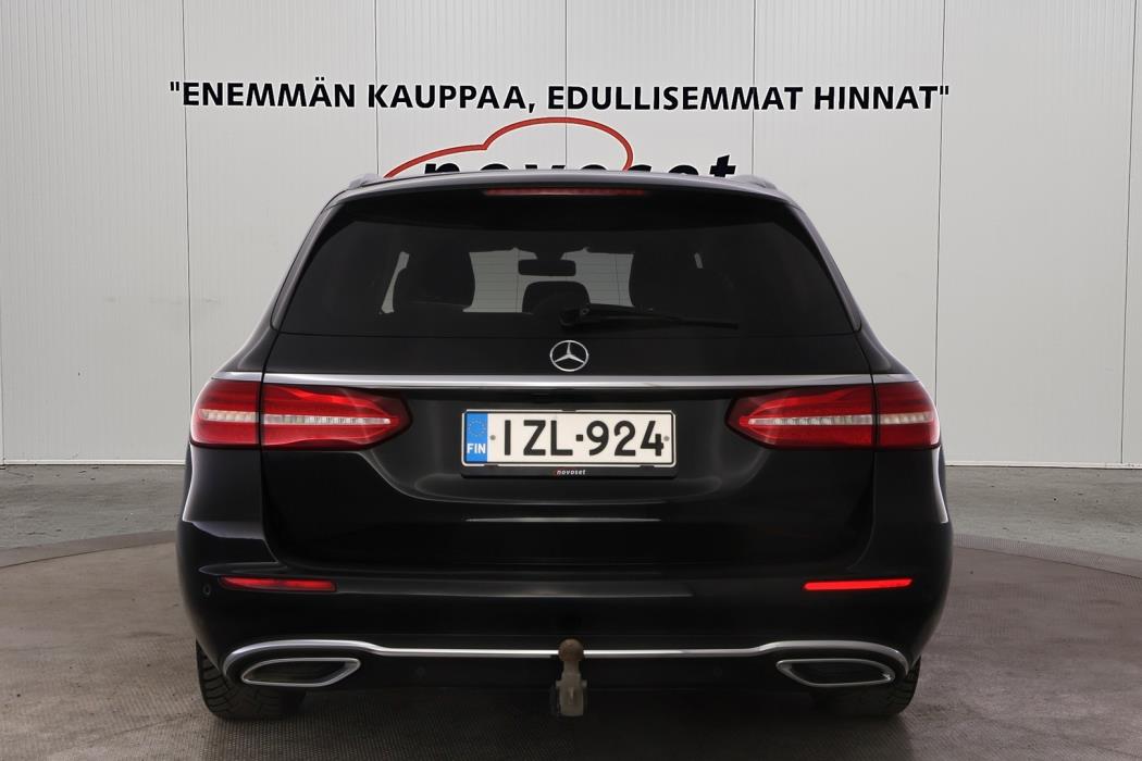 MERCEDES-BENZ E 2018