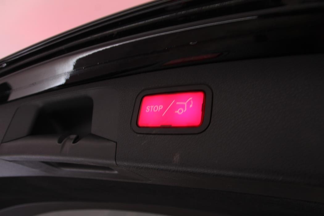 MERCEDES-BENZ E 2018