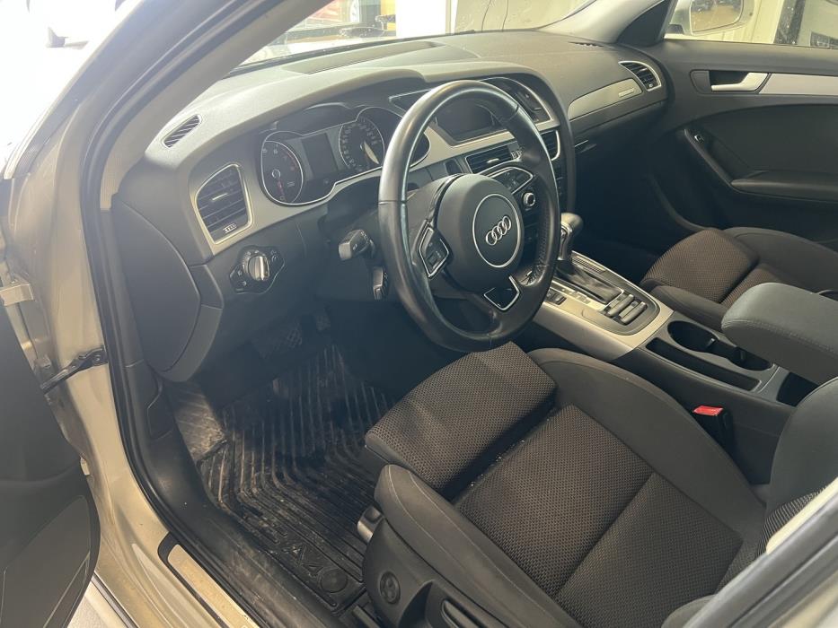 AUDI A4 allroad quattro 2014