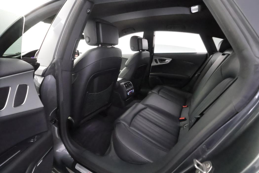 AUDI A7 2015