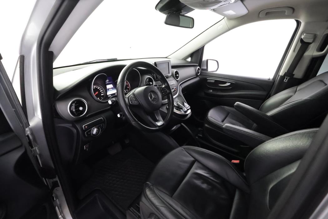 MERCEDES-BENZ V 2017